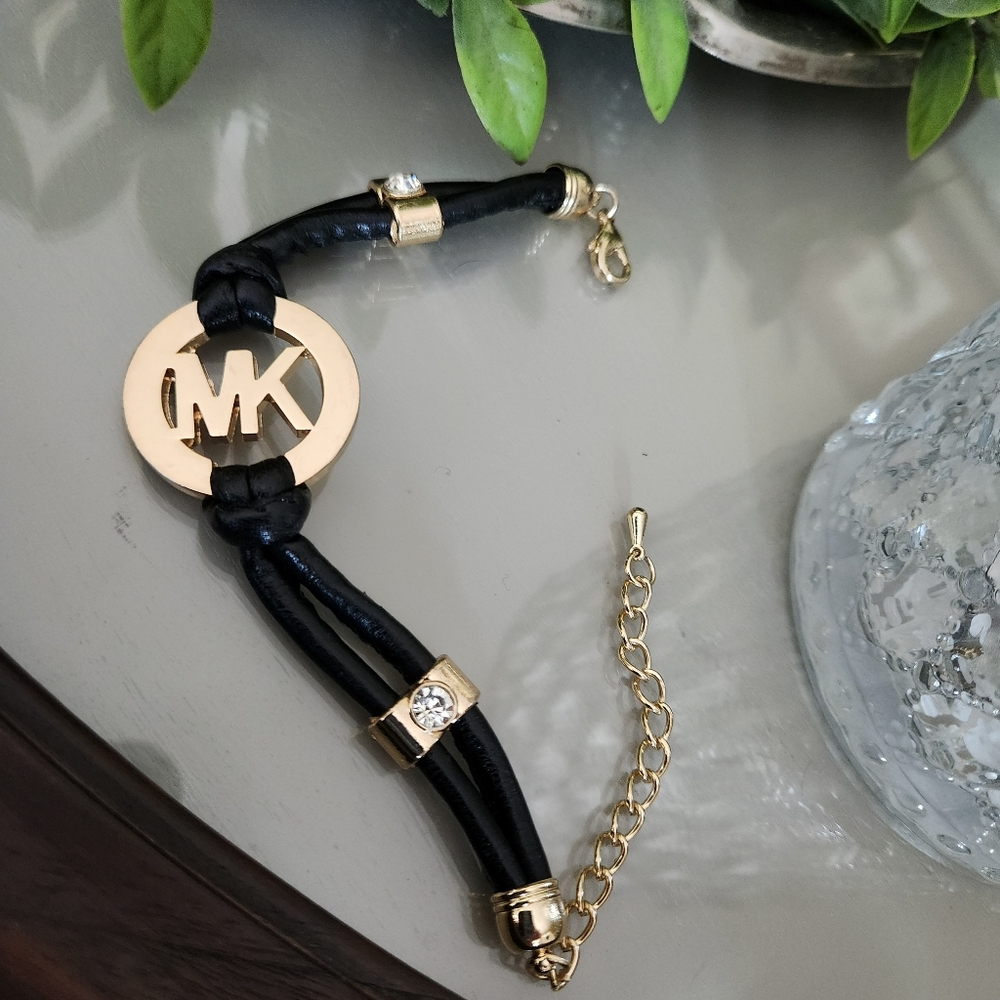 Michael Kors Vintage Logo black leather adjustable bracelet